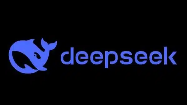 2. أبرز استخدامات DeepSeek-V3تطبيقات متعددة: النموذج لديه القدرة على التعامل مع مجموعة متنوعة من السيناريوهات، مثل: تحليل البيانات: يساعد الشركات على تحليل كميات هائلة من البيانات. التنبؤات المالية: تقديم توقعات دقيقة حول الأسواق المالية. الأبحاث العلمية: تسريع عمليات البحث والتطوير في مجالات مثل الطب والهندسة. كيف يغير هذا مستقبل الصناعات؟DeepSeek-V3 يجعل عمليات اتخاذ القرارات أسرع وأكثر دقة، مما يعزز الإنتاجية ويقلل من التكاليف