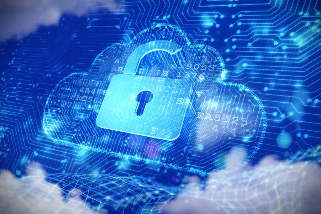 نصائح لتعزيز أمن المعلوماتاستخدام كلمات مرور قوية: قم بإنشاء كلمات مرور معقدة ولا تشاركها مع الآخرين. استخدم أدوات إدارة كلمات المرور لتخزينها بأمان. تحديث البرمجيات: تأكد من تحديث أنظمة التشغيل والتطبيقات بانتظام لسد الثغرات الأمنية. التشفير: استخدم التشفير لحماية البيانات الحساسة أثناء النقل والتخزين. التوعية: زود فريق العمل بالتدريب اللازم حول أساليب التصدي للهجمات. استخدام المصادقة الثنائية: أضف طبقة إضافية من الحماية إلى حساباتك. إجراء النسخ الاحتياطية: قم بعمل نسخ احتياطية دورية للبيانات المهمة.