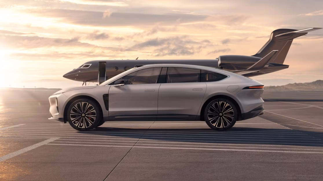 et9 car