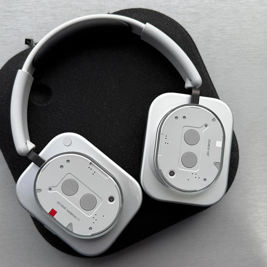 nothing headphone 1